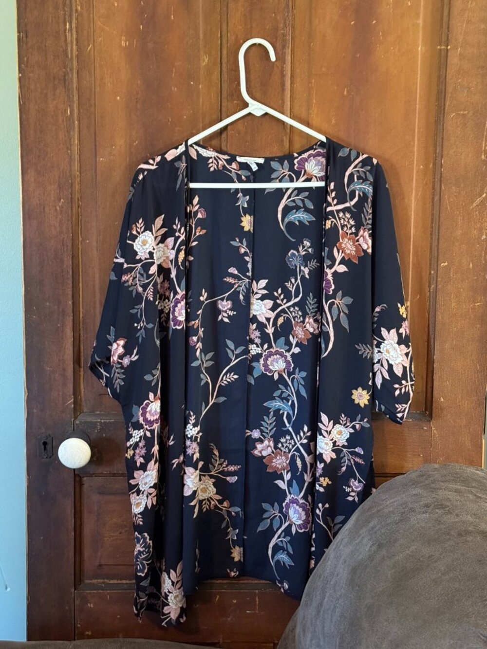 Maurice’s L/XL kimono like new